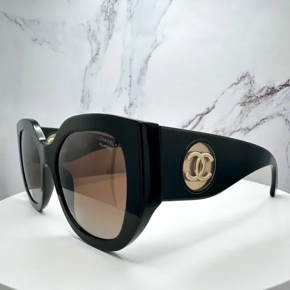 New CHANEL Sunglasses - Picture 6 of 16